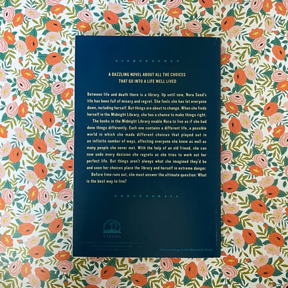 The Midnight Library by Matt Haig - Picture 2 of 2